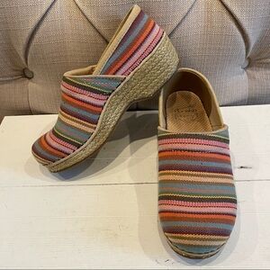 Dansko Vegan Striped Espadrille Clogs Sz 36